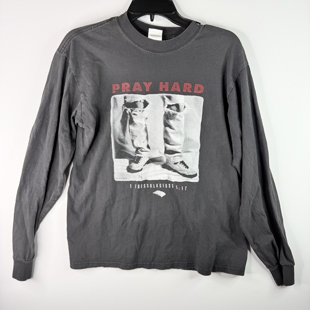 Gildan Pray Hard 1st Theselonians Long Sleeve T-shirt M  Gray